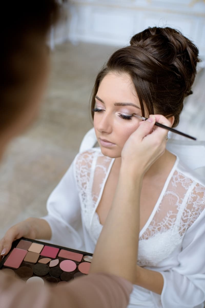 Radiant bridal — soft ivory tones
